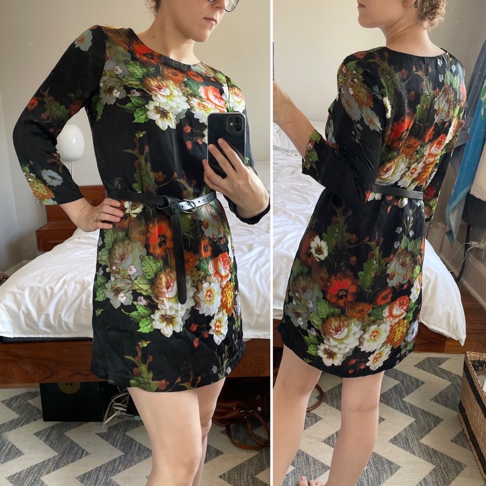 3 for 20$🌼 BEDO dress Small - flower pattern